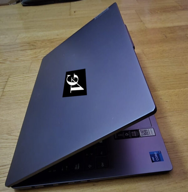 WhatsApp-Image-2026-05-07-at-00.48.20-2.jpg Lenovo IdeaPad Slim 3 15IRH8